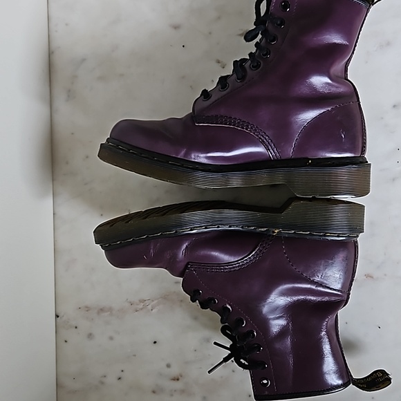 DR. MARTENS: 1460 purple milled leather combat boots - Picture 4 of 9